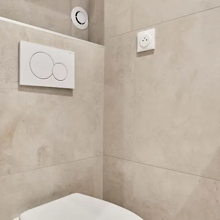 Charming - Louvre & Palais Royal Апартаменты Париж