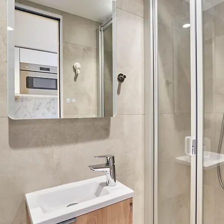 Charming - Louvre & Palais Royal Апартаменты Париж